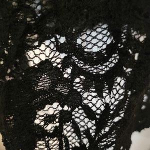 Ladies lace tank top